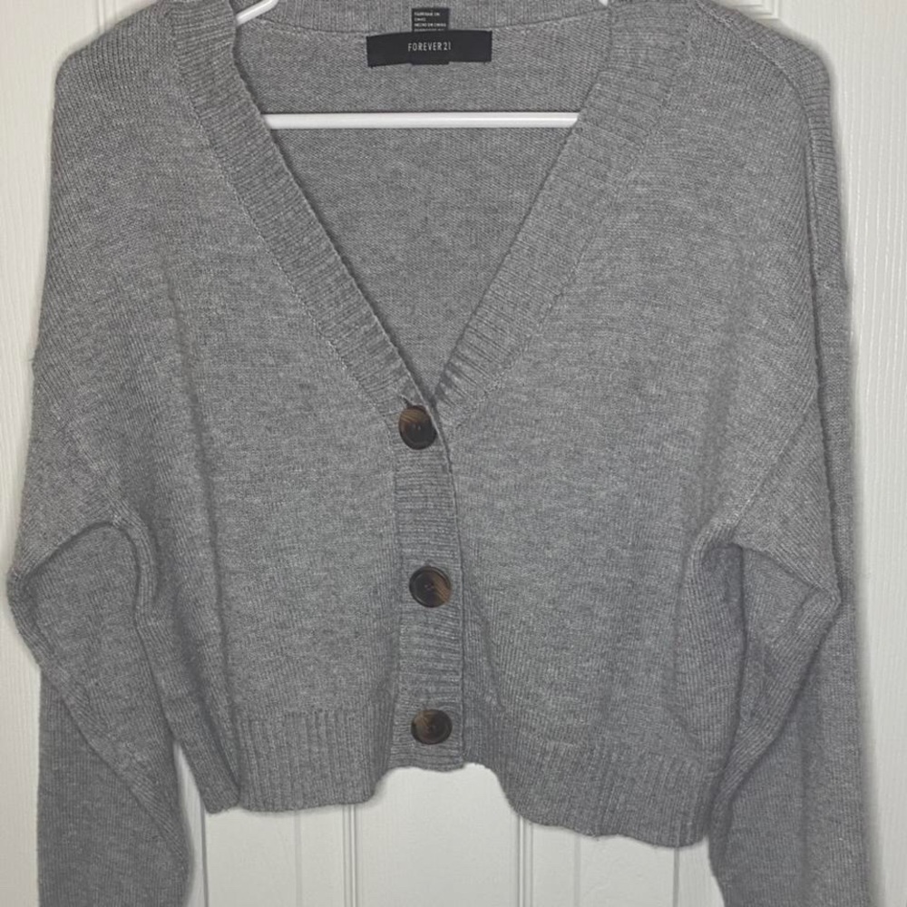 Gray Crop Sweater 🤍